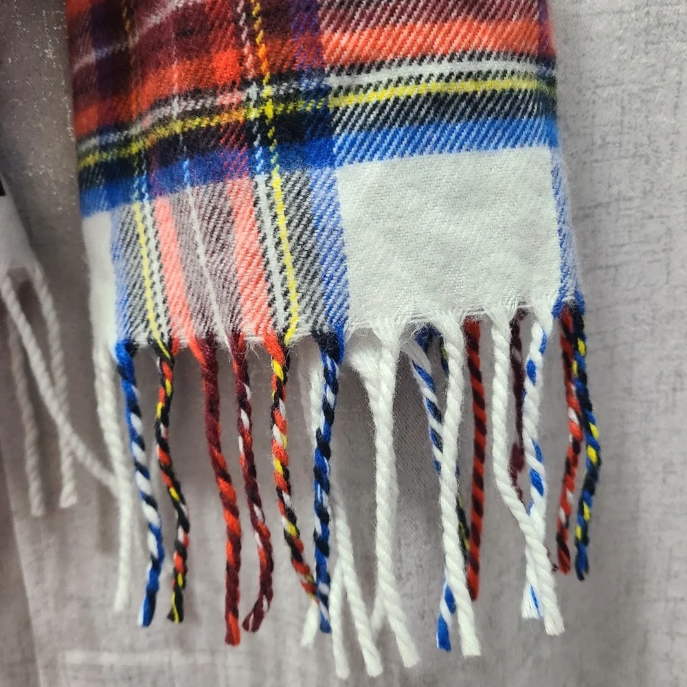 Plaid‎ Cashmere Scarf with Fringe